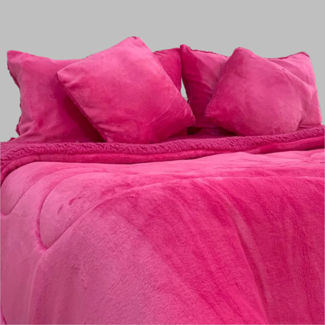 Cubrelecho Piel Durazno Ovejero - Fucsia