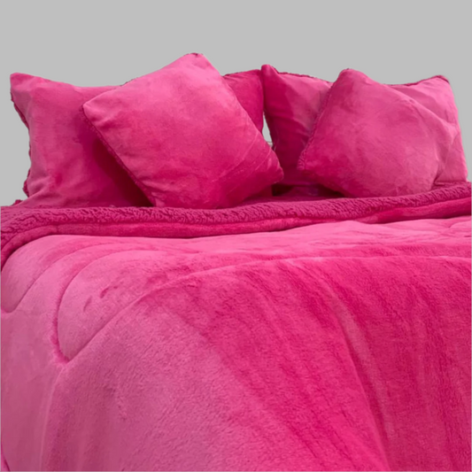 Cubrelecho Piel Durazno Ovejero - Fucsia