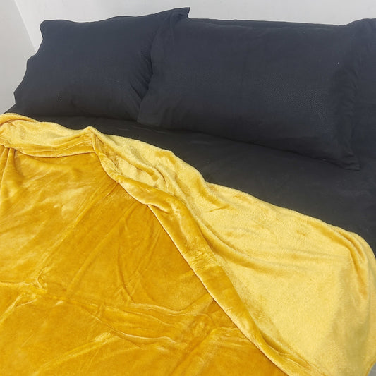 Cobija piel de durazno Amarillo